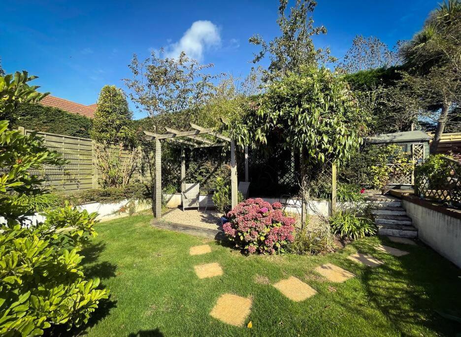 Country Cottage With Private Garden Close To Beach St Mary Buitenkant foto